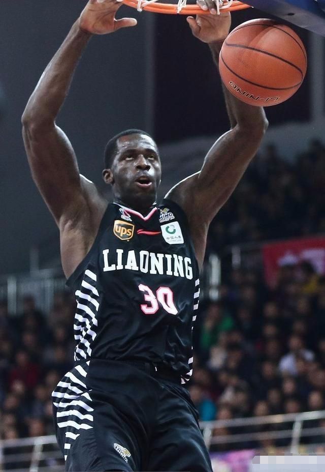 赛前速览:分区决赛次回合拜仁慕尼黑对阵新疆男篮,三大看点值得期待的简单介绍 赛前速览:分区决赛次回合拜仁慕尼黑对阵新疆男篮,三大看点值得期待的简单介绍